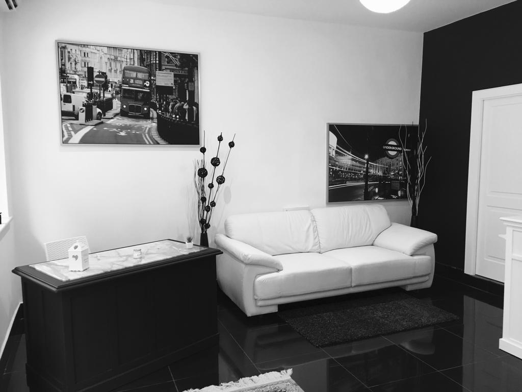 Palazzo Eliss Bed and Breakfast Margherita Di Savoia Εξωτερικό φωτογραφία
