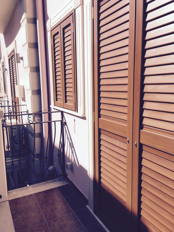 Palazzo Eliss Bed and Breakfast Margherita Di Savoia Δωμάτιο φωτογραφία