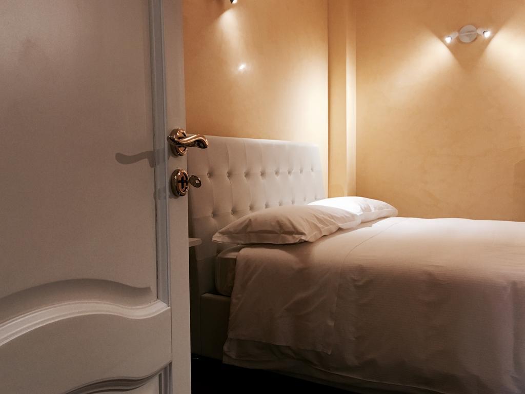 Palazzo Eliss Bed and Breakfast Margherita Di Savoia Εξωτερικό φωτογραφία